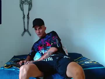[22-10-23] bray_hotboy public show from Chaturbate.com