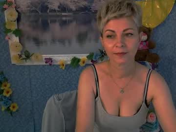 [17-10-23] sexy_mommy_sweetie record blowjob show