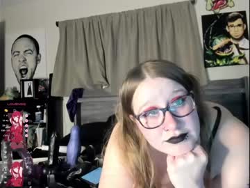 [17-04-24] tigbiddygothbitch record blowjob video