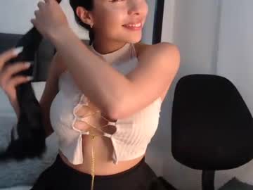 [30-09-22] mel_laila public show from Chaturbate