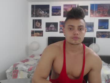 [14-03-22] playboy_sex69 cam show from Chaturbate