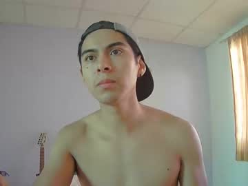 [18-02-23] vik_mexboy private from Chaturbate.com