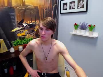 [26-04-22] wolf_golden record webcam video from Chaturbate.com