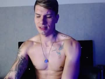 [09-08-23] juanki_0 private show from Chaturbate