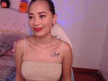 [04-10-22] charlottehamilton video from Chaturbate.com