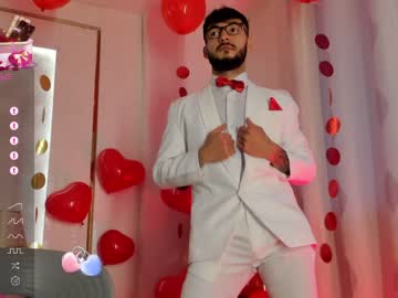 [14-02-24] markwalker__ chaturbate show with toys