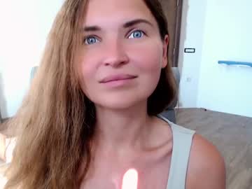 [09-11-22] fallinlove2021 private sex video from Chaturbate