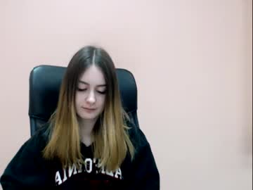 [23-02-22] blue_eyed_elf show with cum from Chaturbate