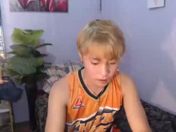 [20-08-22] hot_bunny16 record show with toys from Chaturbate