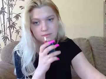 [22-09-23] mialovelyblonde private from Chaturbate