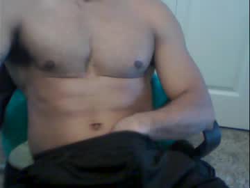 [08-03-22] papi3020 cam video from Chaturbate