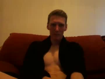 [16-04-22] hoodenrob record public webcam from Chaturbate