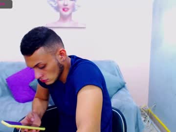 [18-05-22] sebas_boylatin show with toys from Chaturbate