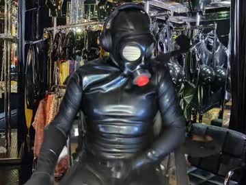 [31-07-23] latexlover202 record show with toys