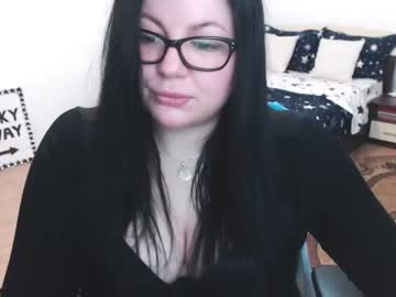 [08-03-22] queenofthedamned0 video from Chaturbate.com