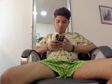 [21-11-22] tyler_anderss record video with toys from Chaturbate