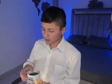 [22-10-23] cristofergraff video with dildo from Chaturbate.com