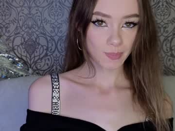 [14-08-23] foxxxymollly record private webcam