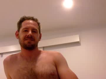 [08-02-24] glenn886 record public show video from Chaturbate