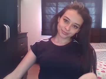 [03-01-23] blu_innocent_shy public show from Chaturbate