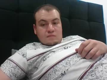 [14-08-22] alejandro_pardo record cam video from Chaturbate