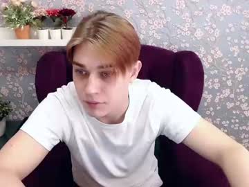 [09-04-22] willes_guard public webcam from Chaturbate