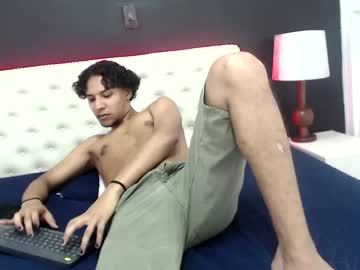 [12-08-22] andrew_horny69x premium show video from Chaturbate.com