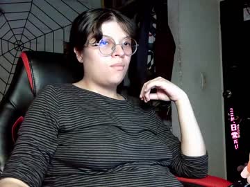 [14-11-23] emily_katz private show video from Chaturbate.com
