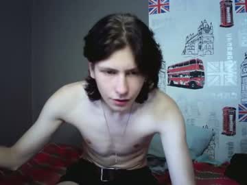 [08-08-22] cursedthing record public show from Chaturbate