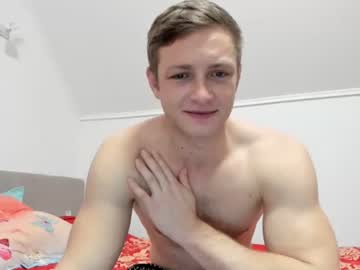 [15-12-22] jhonyfit record public show from Chaturbate.com