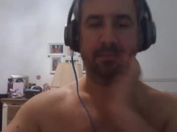 [14-09-22] horaciiio84 public webcam from Chaturbate