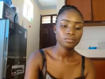 [03-07-22] black_qween_ record show with cum from Chaturbate.com