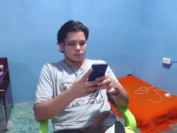 [09-11-22] daanielhotx record video with toys from Chaturbate