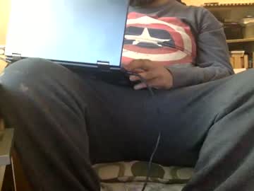 [28-12-22] london_lad_101 video with dildo from Chaturbate