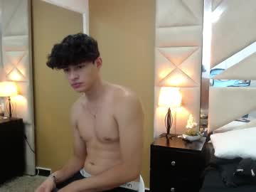 [19-07-23] mathew_lenox record video from Chaturbate.com