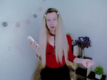 [17-08-22] iryna_kiss public webcam video from Chaturbate