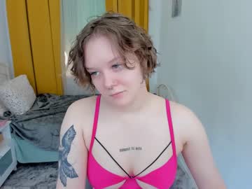 [27-02-24] cyber_whore_ blowjob video from Chaturbate