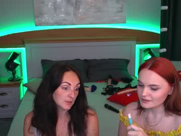 [07-09-22] leyla_and_alexa private XXX video from Chaturbate.com