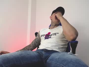 [13-11-23] joeysexx1 public show from Chaturbate