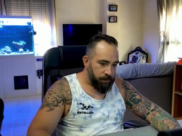 [31-05-24] looonelydaddy record public webcam video from Chaturbate