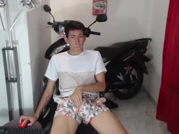 [16-07-23] steven_adams1 blowjob video from Chaturbate