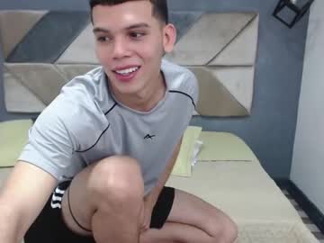 [11-07-22] jacobtwinkx chaturbate show with cum