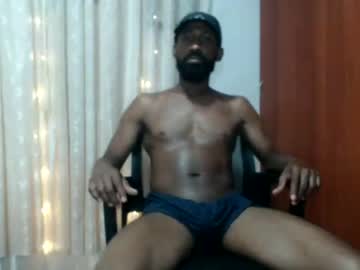 [30-12-23] black_latin2728 chaturbate show with toys