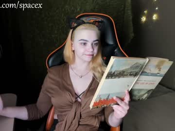 [28-04-22] sexyalice1997 public show video from Chaturbate