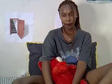 [28-03-23] queenie_may blowjob show from Chaturbate