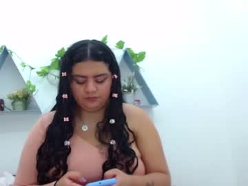 [22-09-22] haaannaa_ public show from Chaturbate