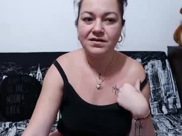 [04-01-23] soft_naughty_milf record public webcam video from Chaturbate