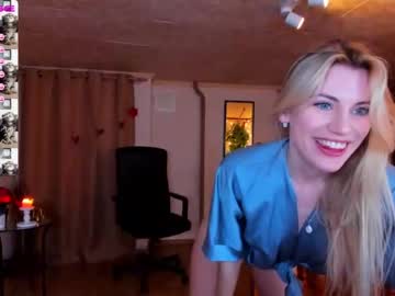 [19-02-22] lilimanchester public show from Chaturbate
