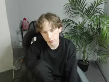 [29-11-23] _liam___ private show from Chaturbate