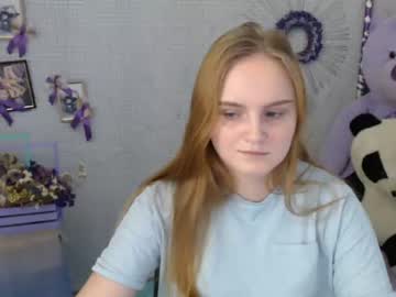 [22-11-23] shy_cute_emma_ public show from Chaturbate